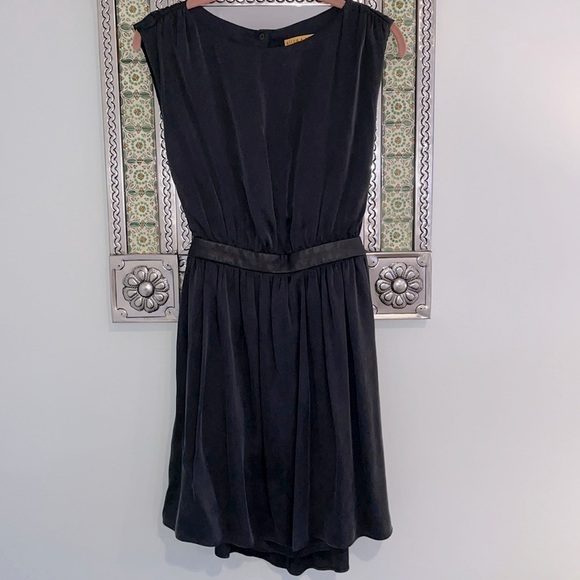 Alice + Olivia Sayah Black Silk Dress - Picture 2 of 11